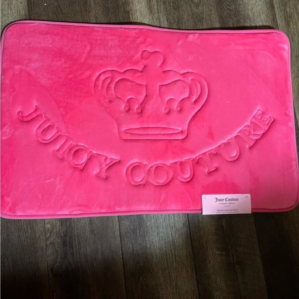 Juicy Couture Crown Bath Rug